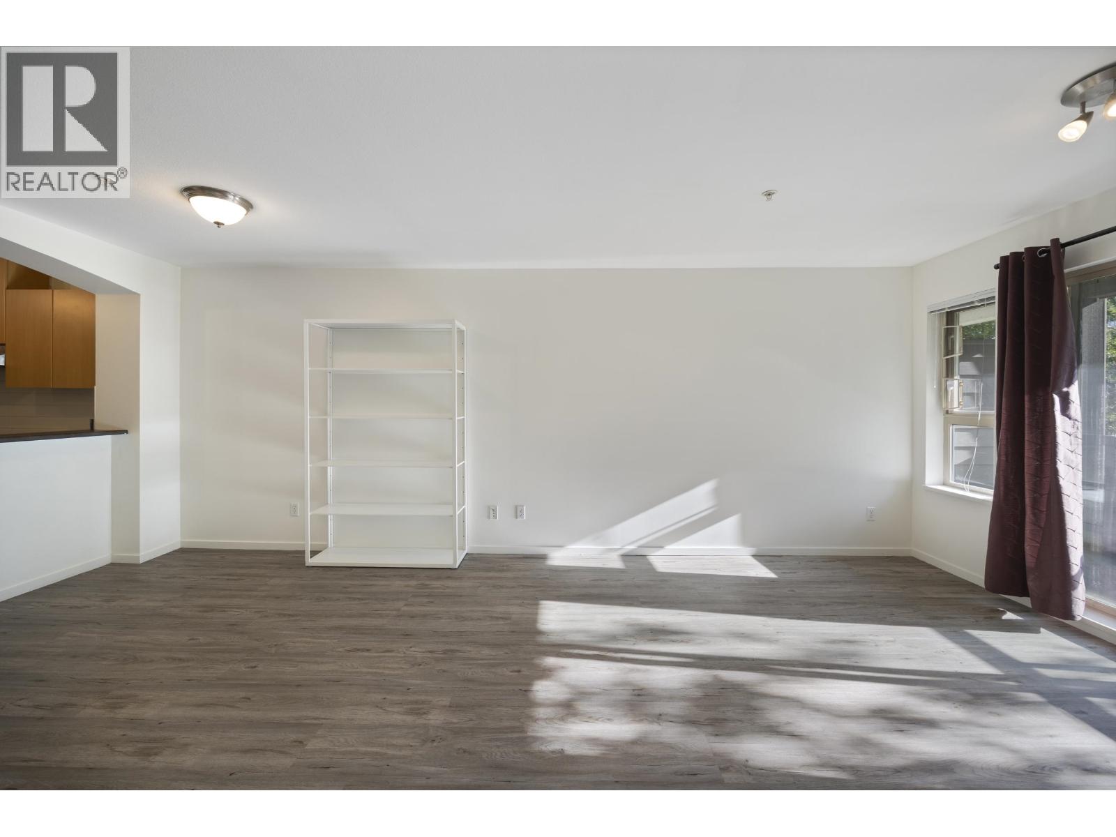 310 9339 University Crescent, Burnaby, British Columbia  V5A 4Y1 - Photo 11 - R3056395