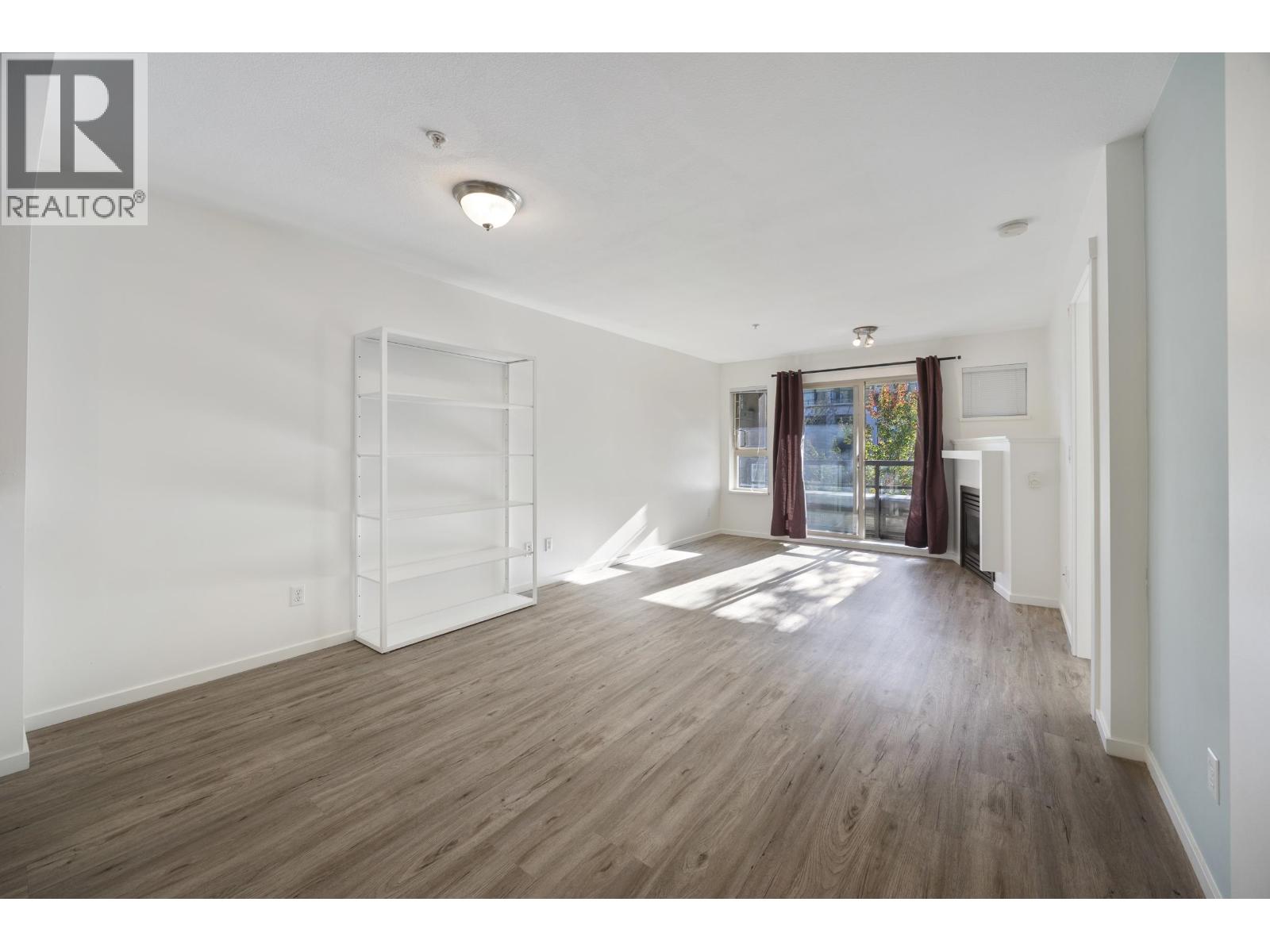 310 9339 University Crescent, Burnaby, British Columbia  V5A 4Y1 - Photo 8 - R3056395