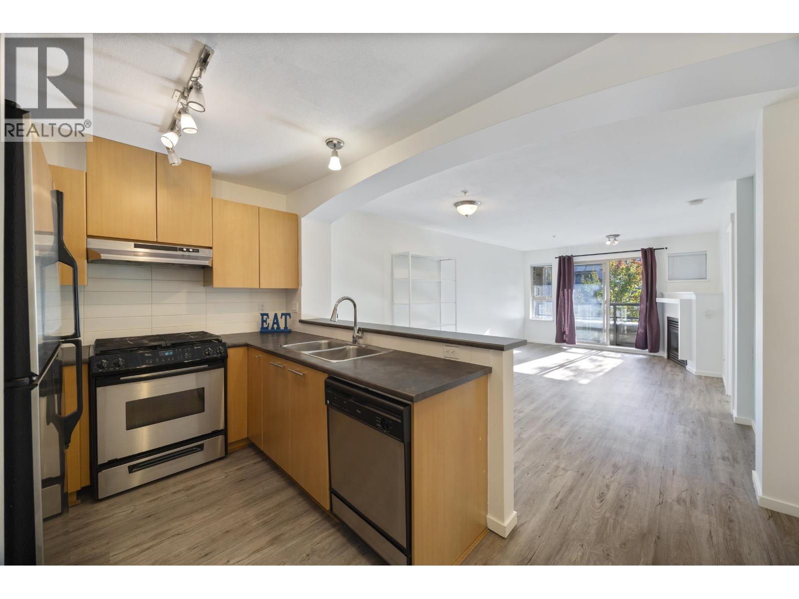 310 9339 University Crescent, Burnaby, British Columbia  V5A 4Y1 - Photo 15 - R3056395