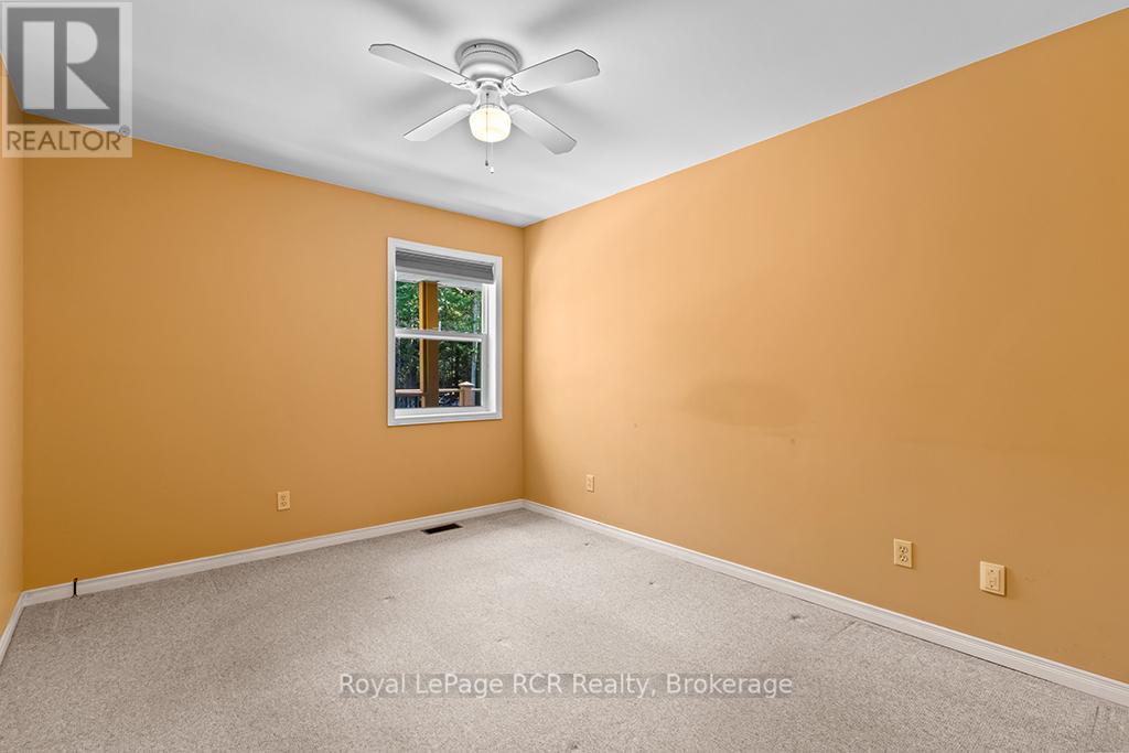 83 Lakewood Country Lane, Northern Bruce Peninsula, Ontario  N0H 1W0 - Photo 26 - X12454928
