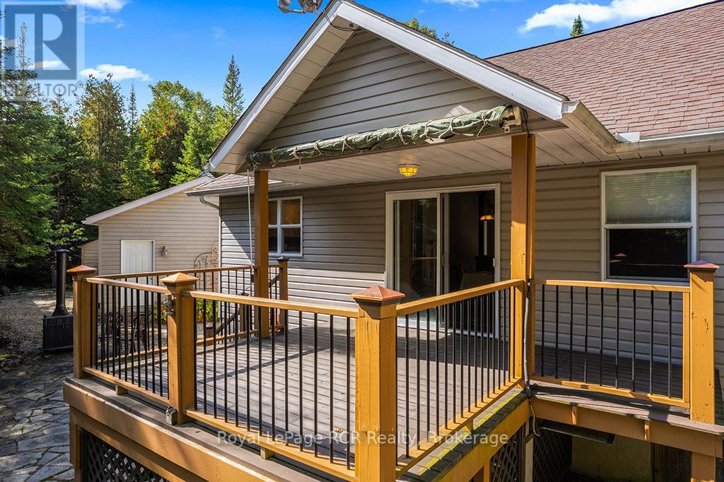 83 Lakewood Country Lane, Northern Bruce Peninsula, Ontario  N0H 1W0 - Photo 31 - X12454928