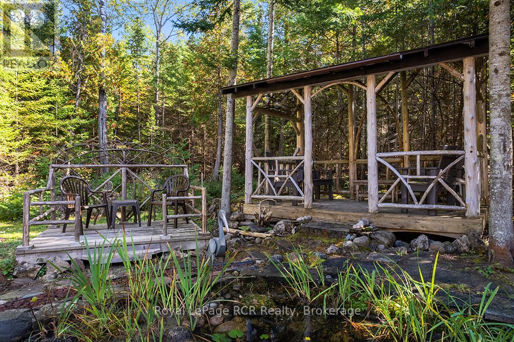 83 Lakewood Country Lane, Northern Bruce Peninsula, Ontario  N0H 1W0 - Photo 35 - X12454928