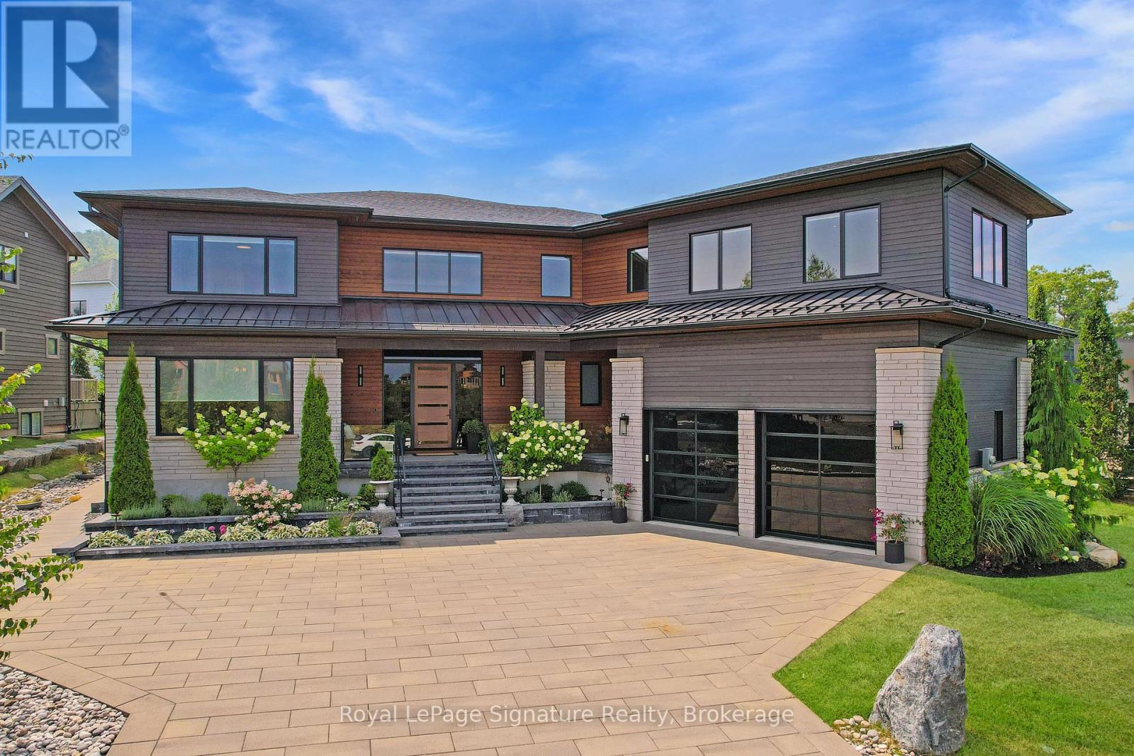 128 Arnot Crescent, Blue Mountains, Ontario  L9Y 0Z8 - Photo 2 - X12454987