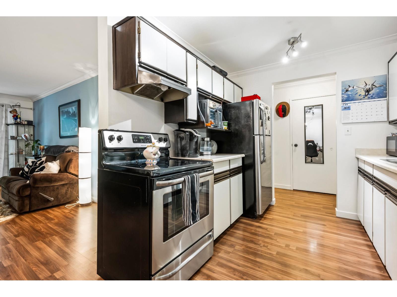 202 2567 Victoria Street, Abbotsford, British Columbia  V2T 2T4 - Photo 6 - R3057082