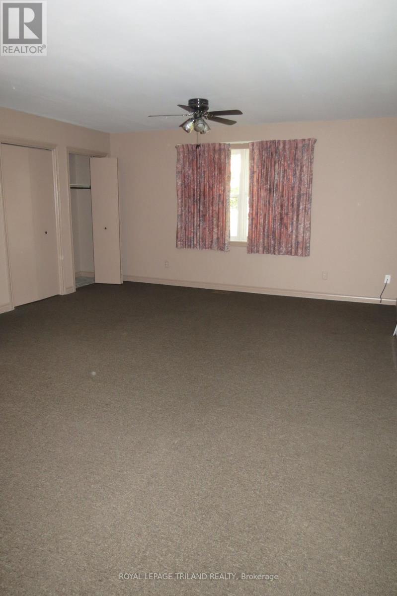 4493 Wonderland Road S, London South, Ontario  N6P 1G5 - Photo 15 - X12454865