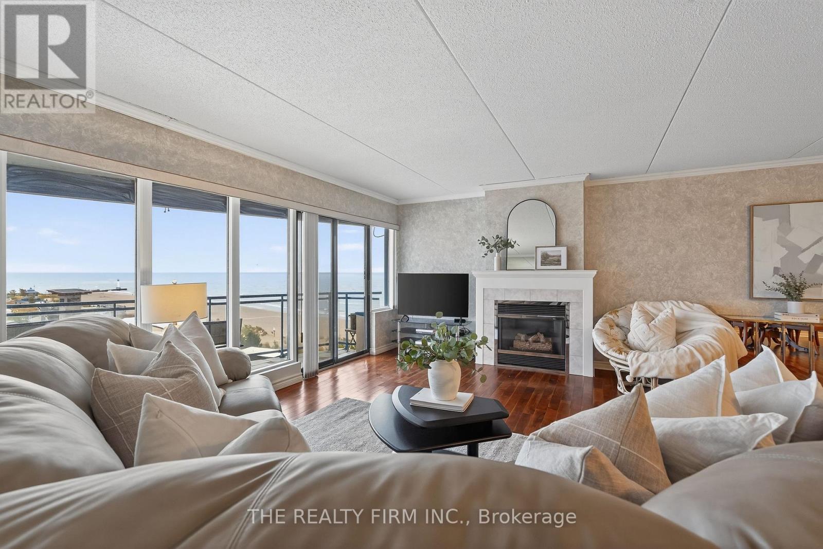 604 - 9 Pine Street, Lambton Shores, Ontario  N0M 1T0 - Photo 17 - X12454925