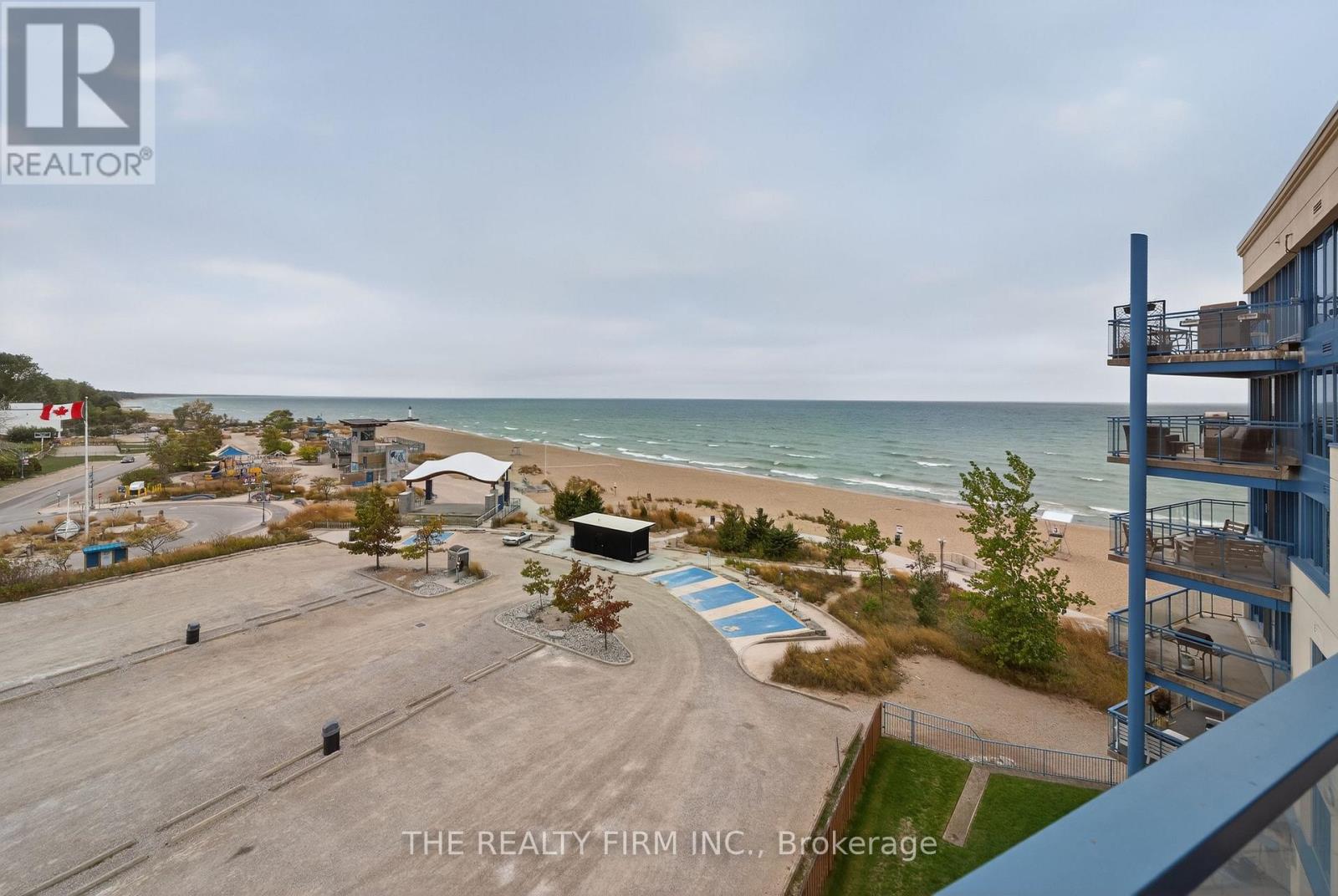 604 - 9 Pine Street, Lambton Shores, Ontario  N0M 1T0 - Photo 5 - X12454925