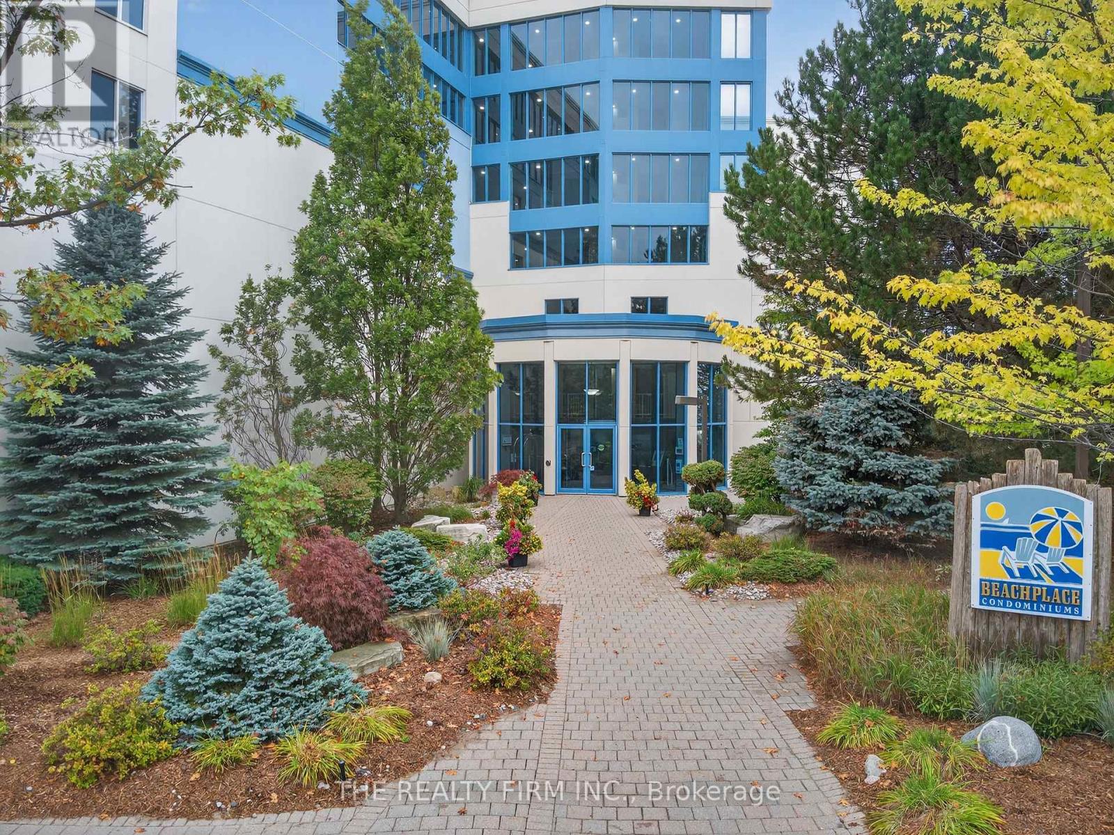 604 - 9 Pine Street, Lambton Shores, Ontario  N0M 1T0 - Photo 7 - X12454925