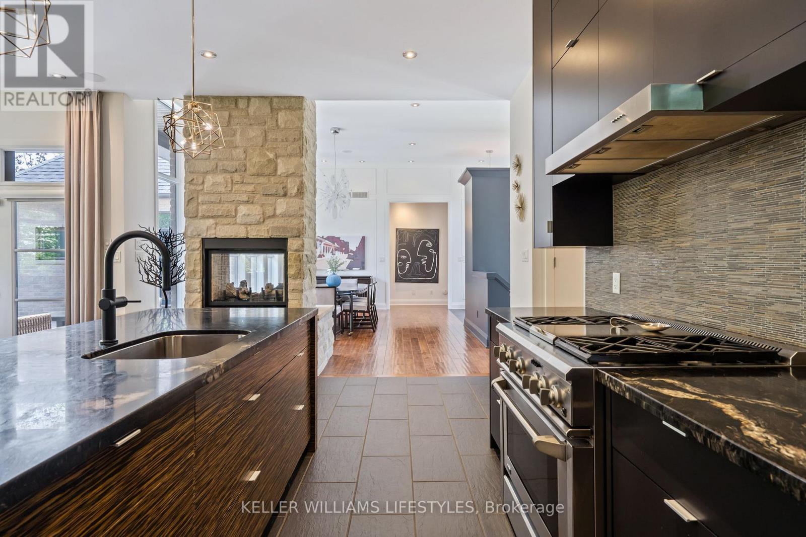649 Valleystream Walk, London North, Ontario  N6G 3X8 - Photo 14 - X12454932