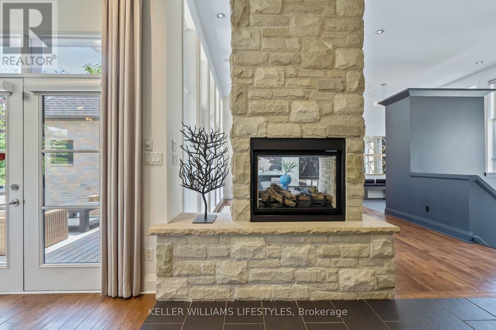 649 Valleystream Walk, London North, Ontario  N6G 3X8 - Photo 8 - X12454932
