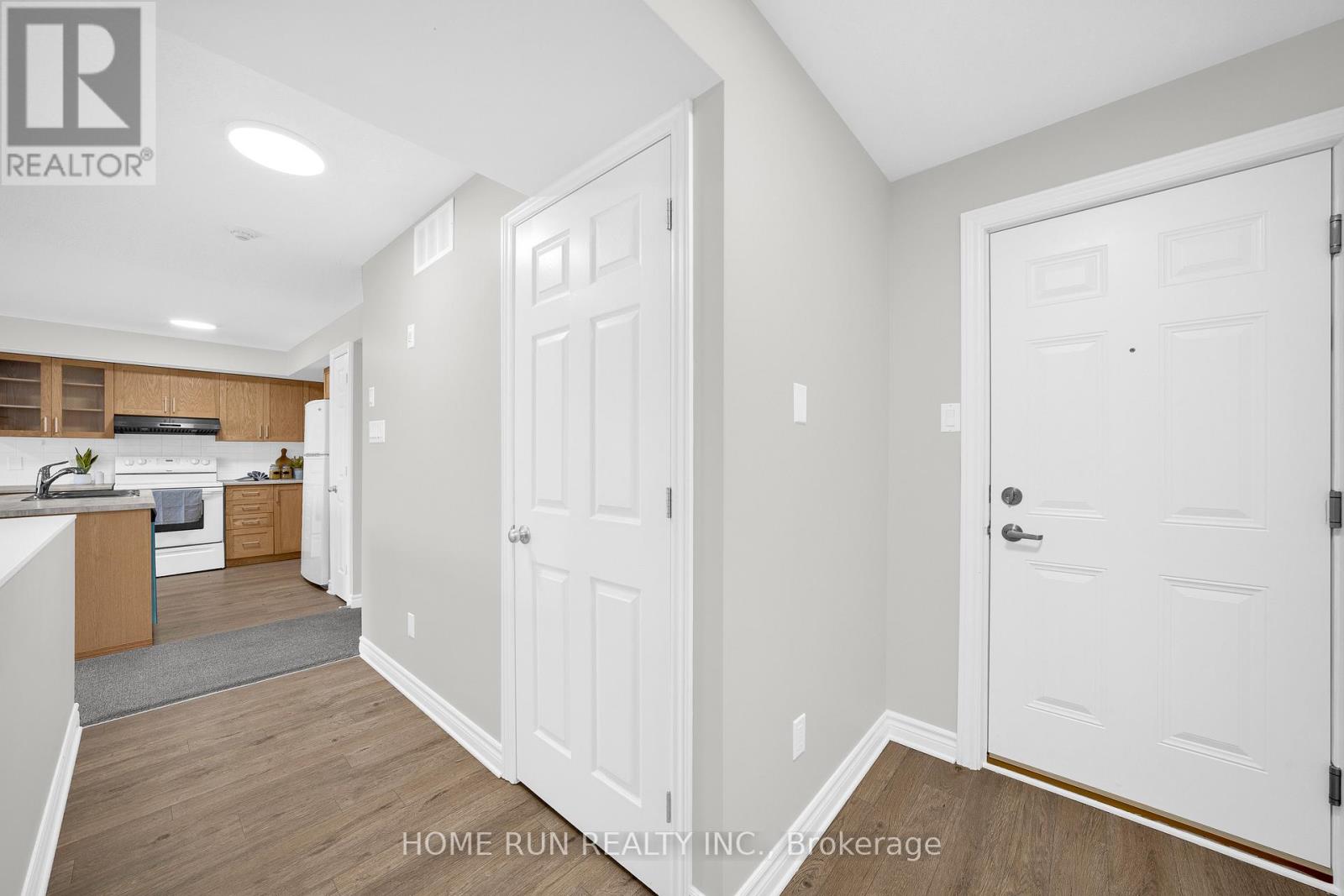 6 - 50 Barnstone Drive, Ottawa, Ontario  K2G 6X2 - Photo 11 - X12449963