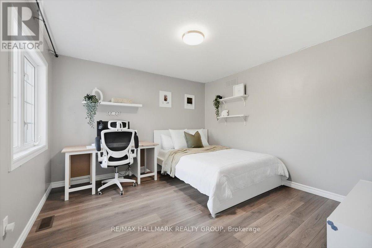 930 Scala Avenue, Ottawa, Ontario  K4A 5E1 - Photo 26 - X12454959