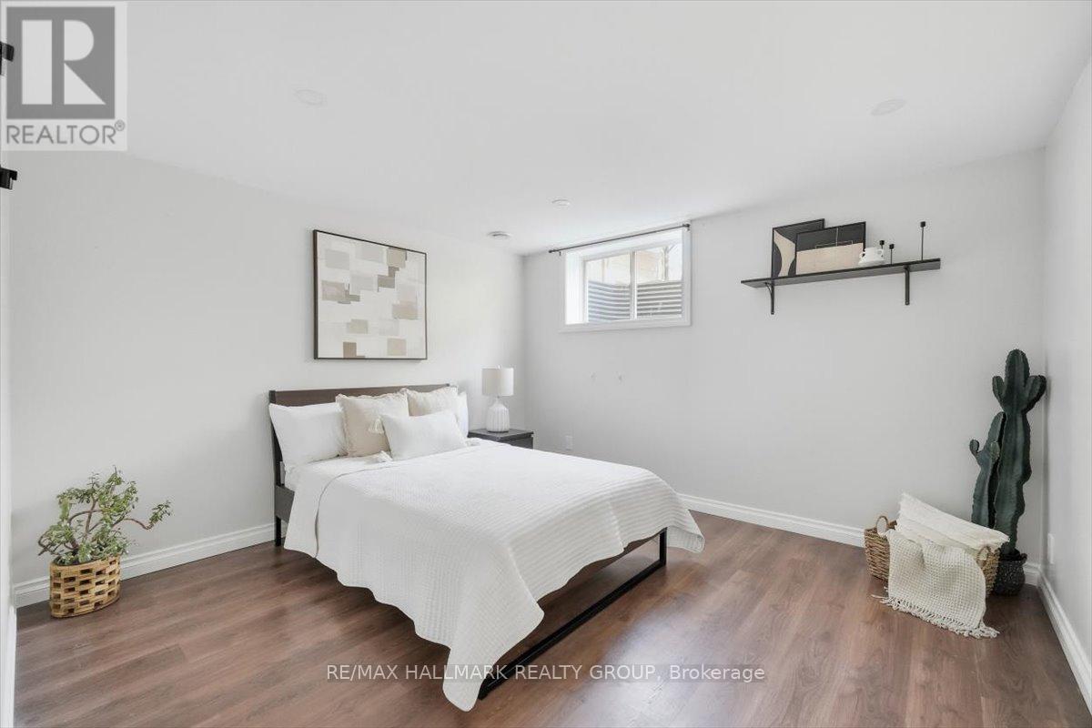 930 Scala Avenue, Ottawa, Ontario  K4A 5E1 - Photo 32 - X12454959