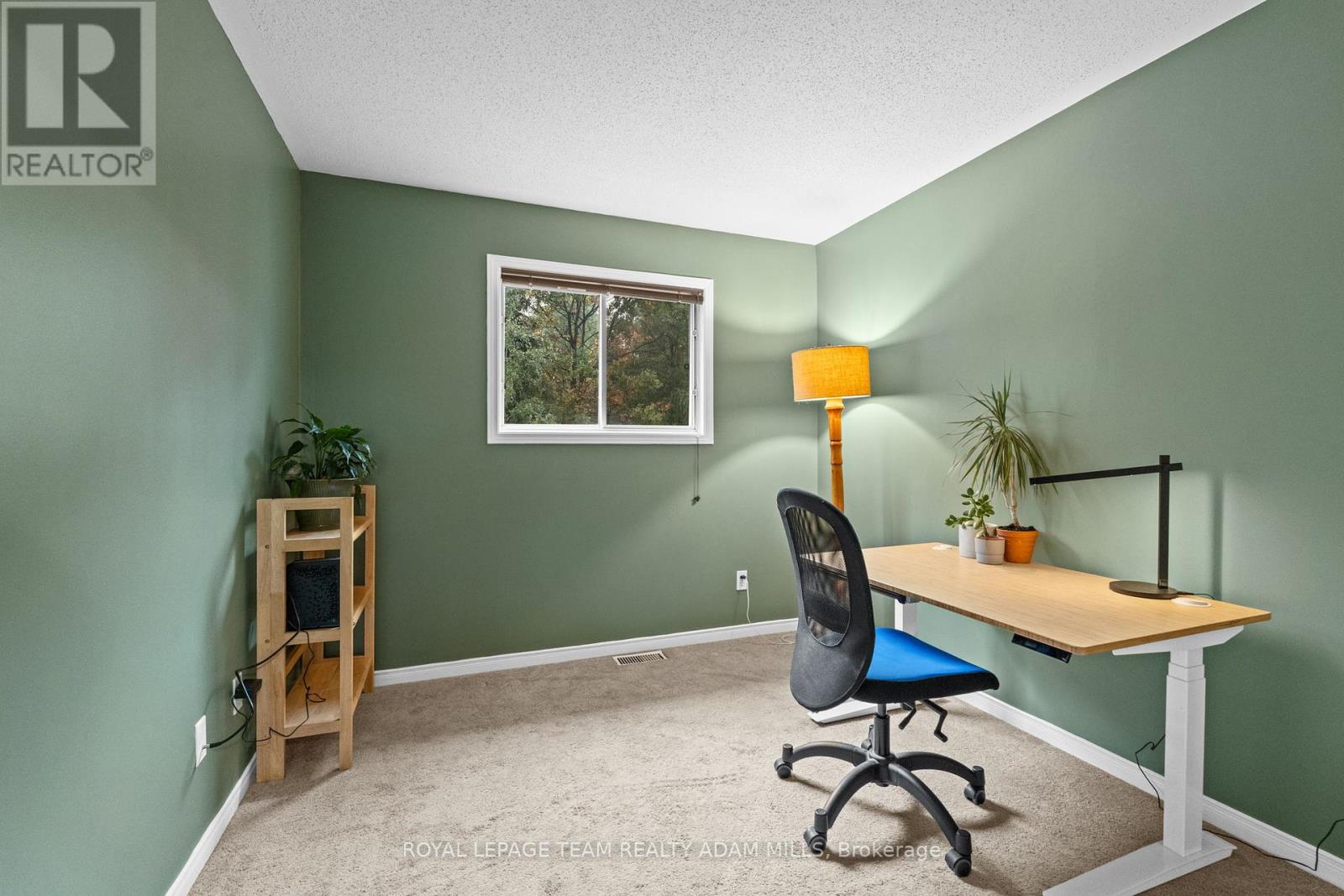 194 Blackdome Crescent, Ottawa, Ontario  K2T 1A6 - Photo 28 - X12454984