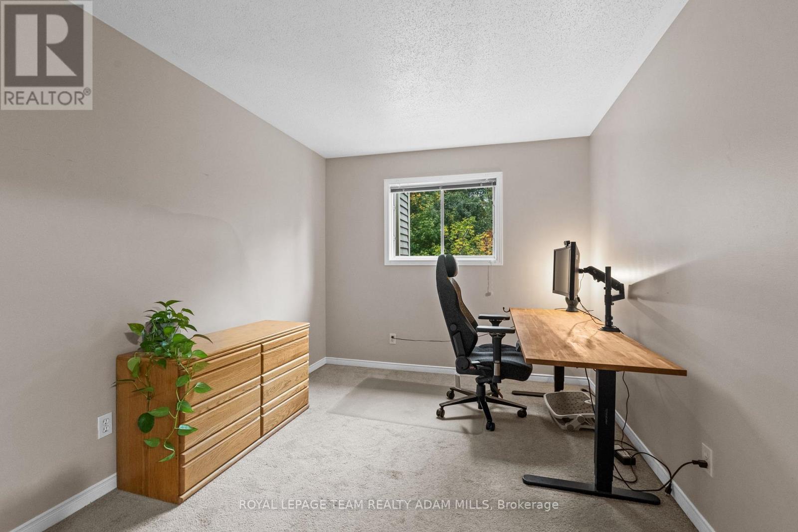 194 Blackdome Crescent, Ottawa, Ontario  K2T 1A6 - Photo 30 - X12454984