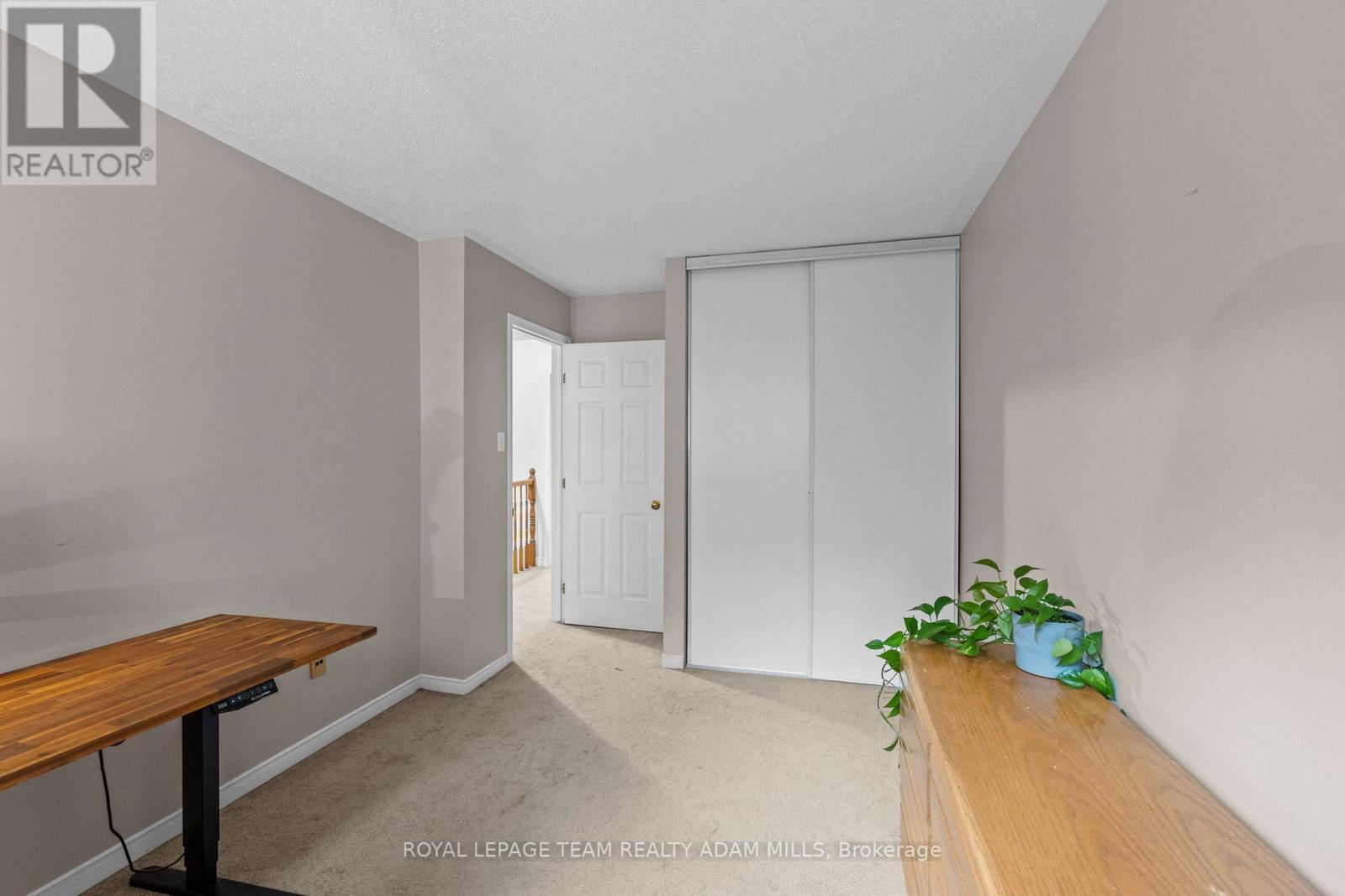 194 Blackdome Crescent, Ottawa, Ontario  K2T 1A6 - Photo 31 - X12454984