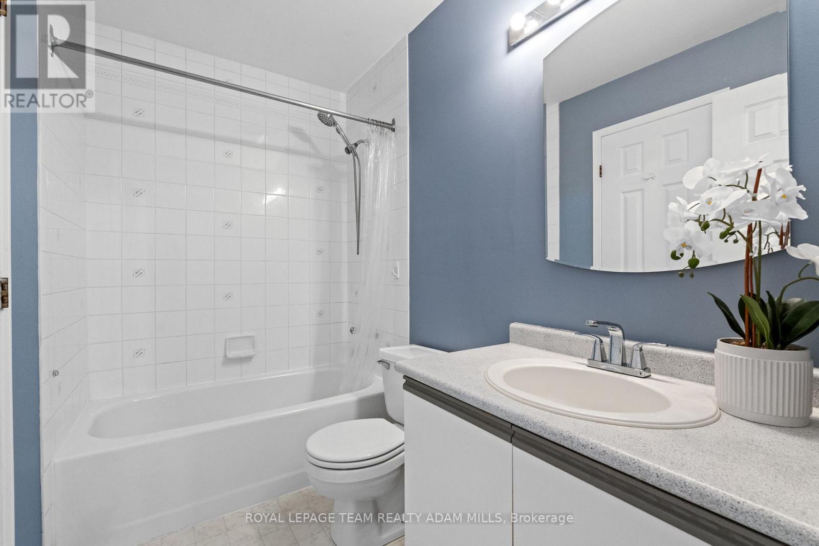 194 Blackdome Crescent, Ottawa, Ontario  K2T 1A6 - Photo 32 - X12454984