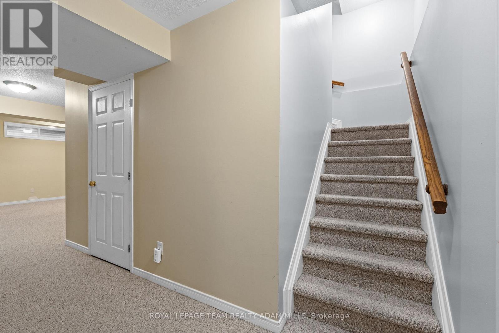 194 Blackdome Crescent, Ottawa, Ontario  K2T 1A6 - Photo 33 - X12454984