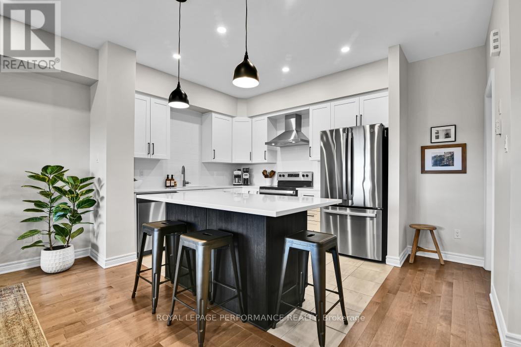 22 Verglas Lane, Ottawa, Ontario  K1W 0P5 - Photo 6 - X12454991