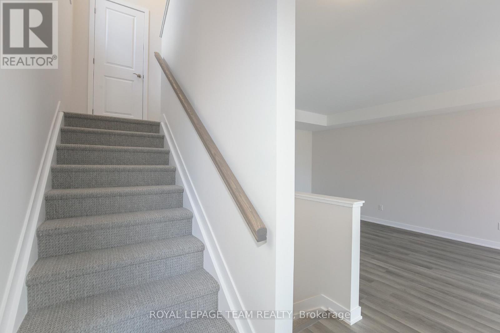 206 Tussock Private, Ottawa, Ontario  K1X 0G7 - Photo 19 - X12455005