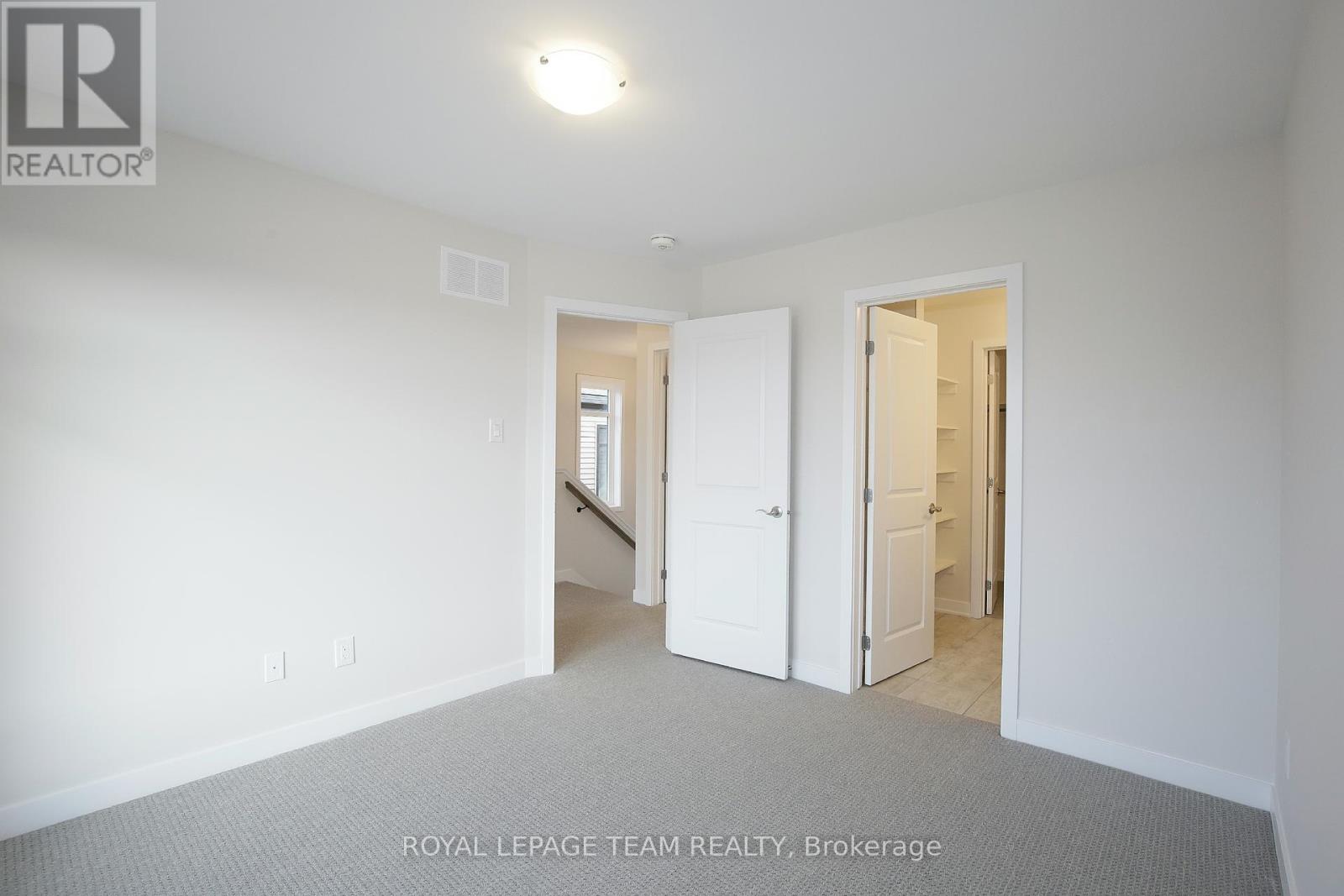 206 Tussock Private, Ottawa, Ontario  K1X 0G7 - Photo 21 - X12455005