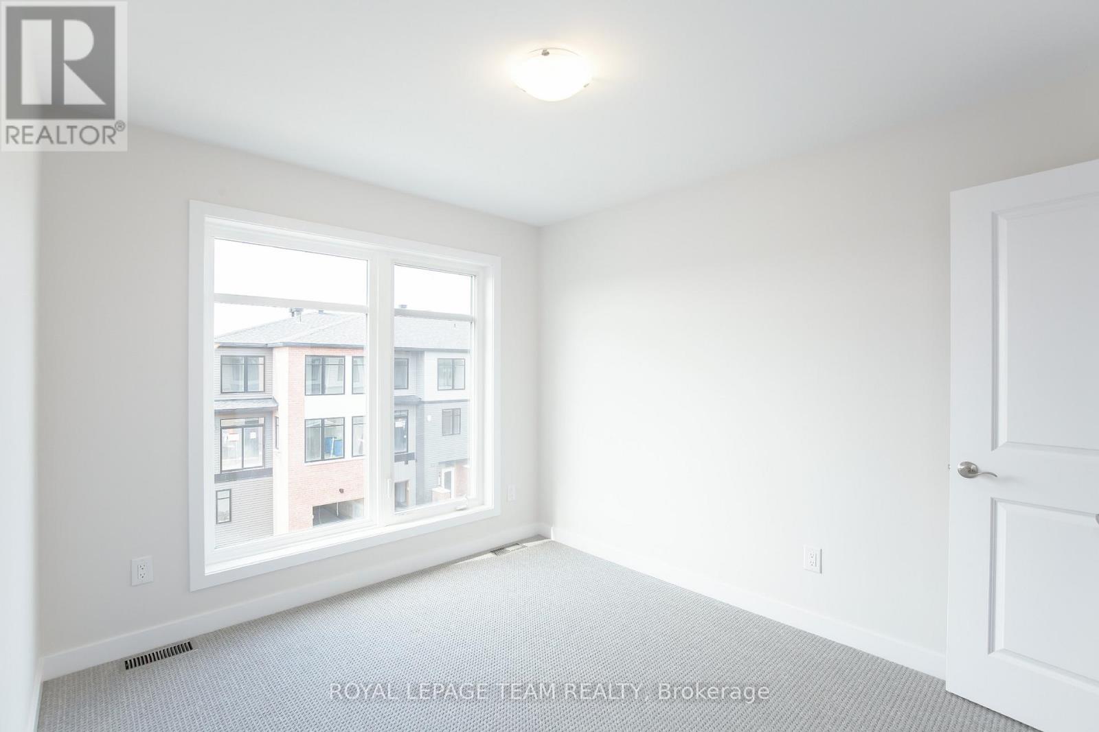 206 Tussock Private, Ottawa, Ontario  K1X 0G7 - Photo 24 - X12455005