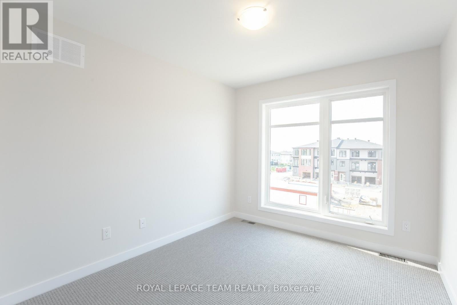 206 Tussock Private, Ottawa, Ontario  K1X 0G7 - Photo 26 - X12455005
