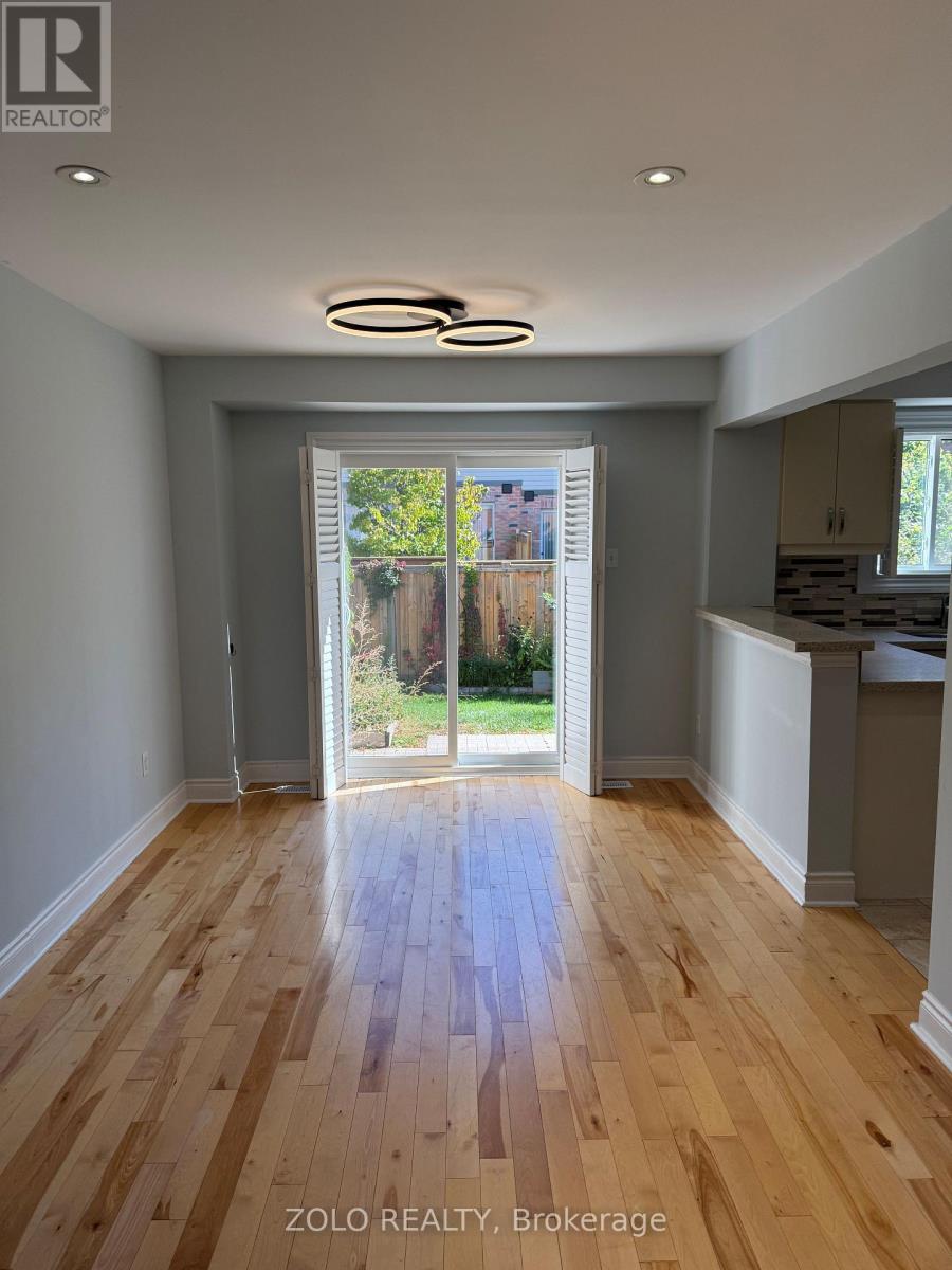 71 - 5659 Glen Erin Drive, Mississauga, Ontario  L5M 5P2 - Photo 3 - W12454821