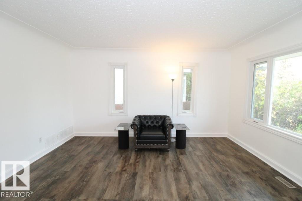 12415 94 St Nw Nw, Edmonton, Alberta  T5G 1K5 - Photo 3 - E4461215