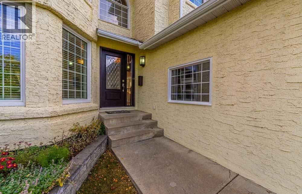 1104 Deer River Circle Se, Calgary, Alberta  T2J 7A3 - Photo 4 - A2263124