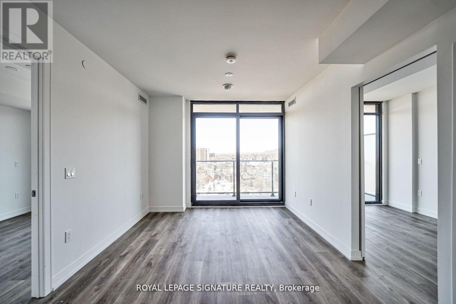 1421 - 1 Jarvis Street, Hamilton, Ontario  L8R 3J2 - Photo 11 - X12454823