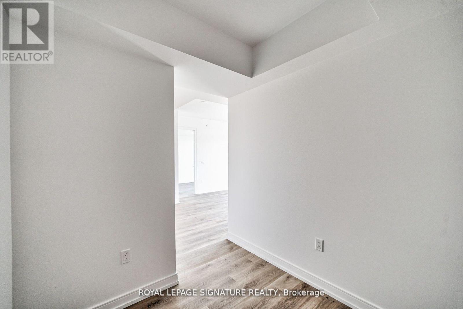 1421 - 1 Jarvis Street, Hamilton, Ontario  L8R 3J2 - Photo 24 - X12454823