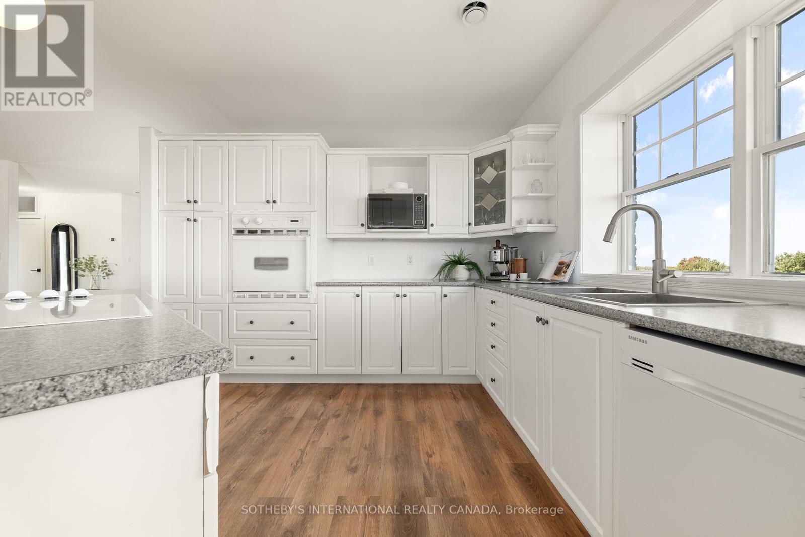 188 County Road 18, Prince Edward County, Ontario  K0K 1P0 - Photo 9 - X12454824