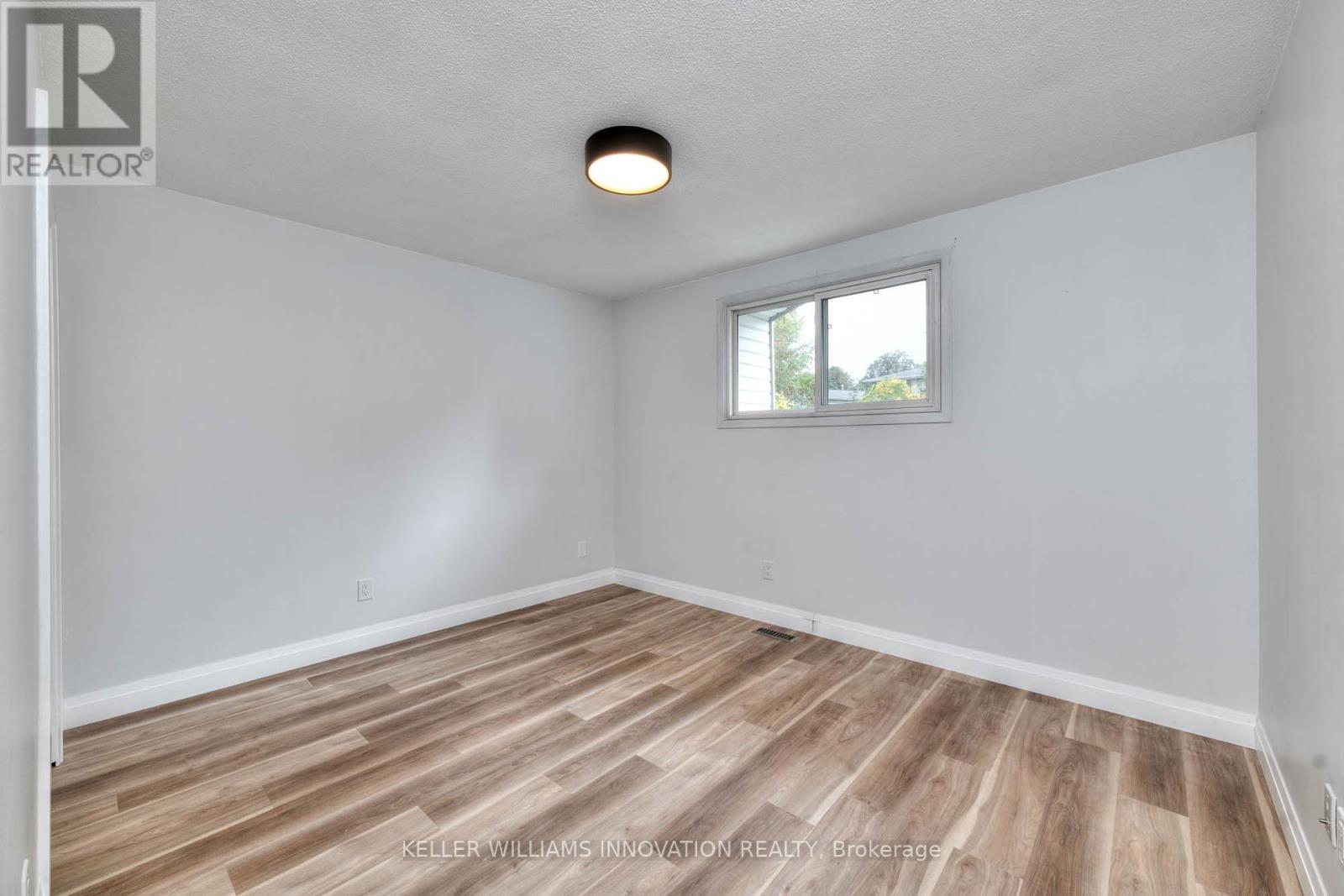 Upper - 170 Wheatfield Crescent, Kitchener, Ontario  N2P 1P7 - Photo 16 - X12454855