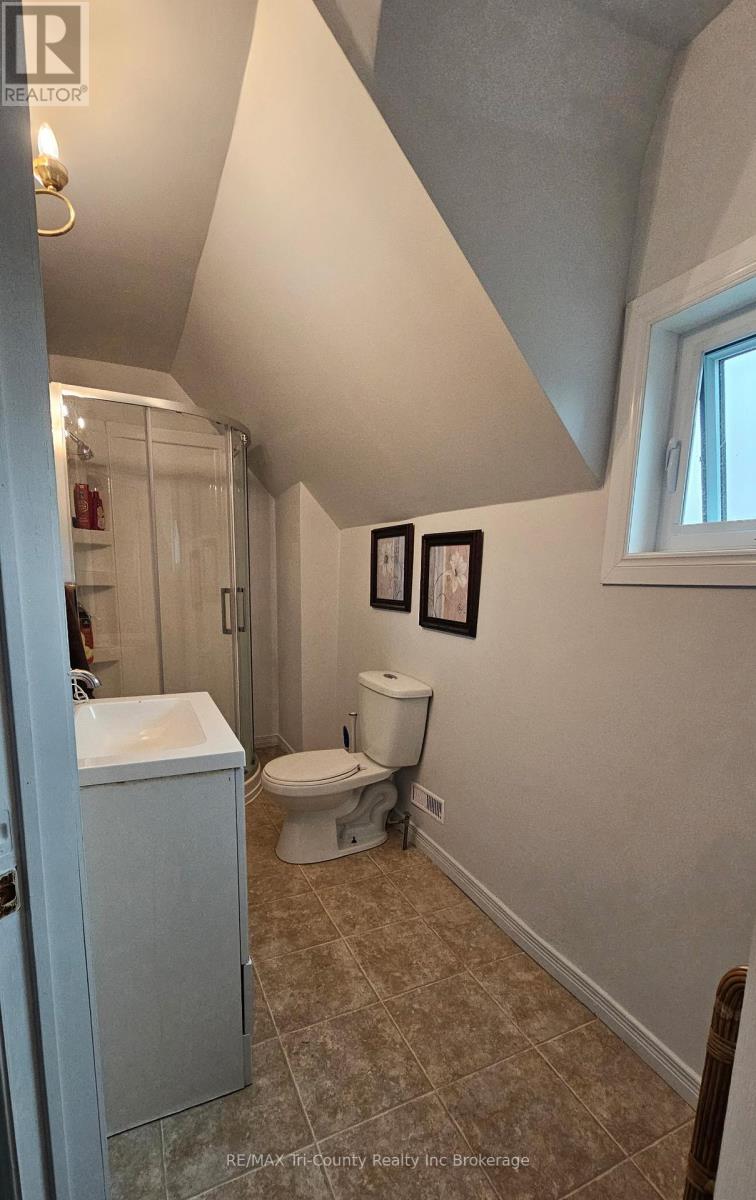 27 Harpurhey Road, Huron East, Ontario  N0K 1W0 - Photo 19 - X12376079