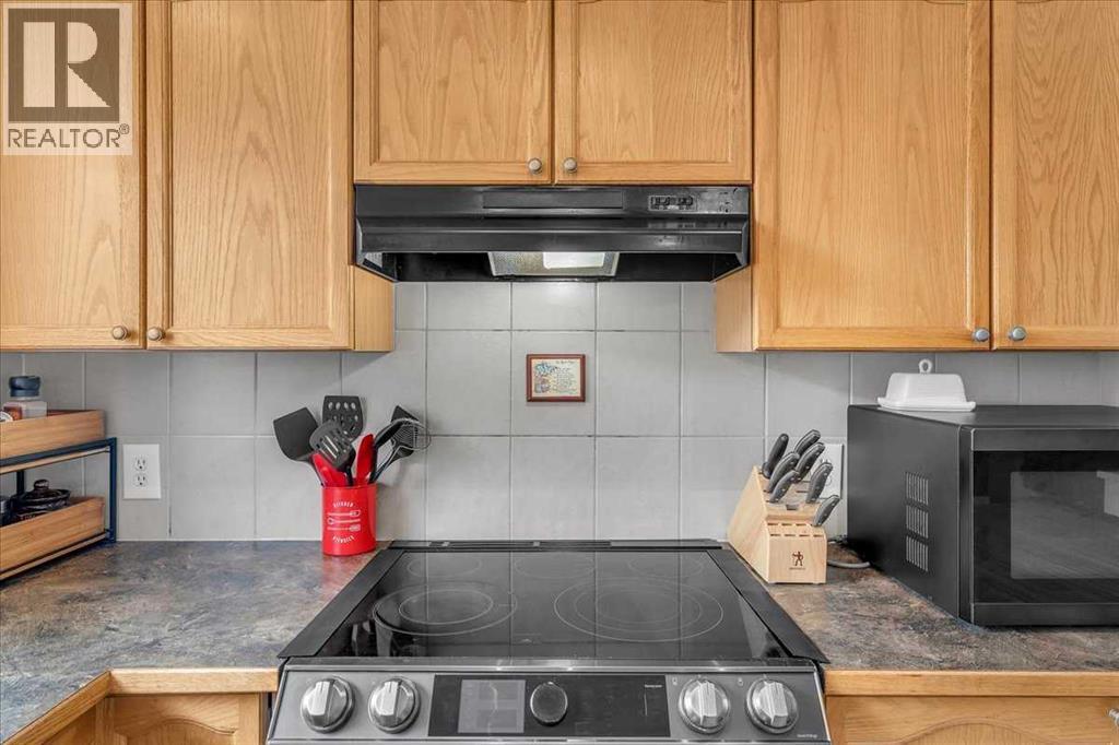 35 Tuscany Ridge Terrace Nw, Calgary, Alberta  T3L 3A5 - Photo 12 - A2263545