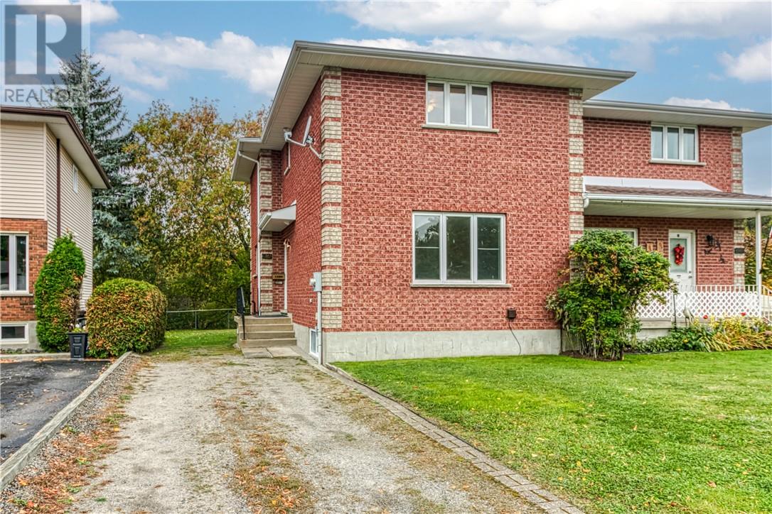347 Third Avenue, Sudbury, Ontario  P3B 4C5 - Photo 1 - 2125149