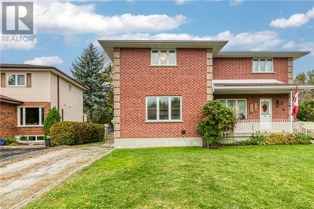 347 Third Avenue, Sudbury, Ontario  P3B 4C5 - Photo 2 - 2125149