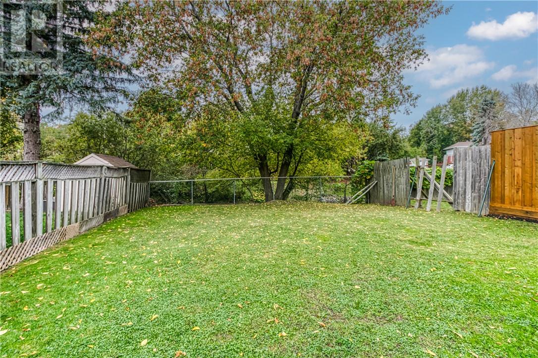 347 Third Avenue, Sudbury, Ontario  P3B 4C5 - Photo 5 - 2125149