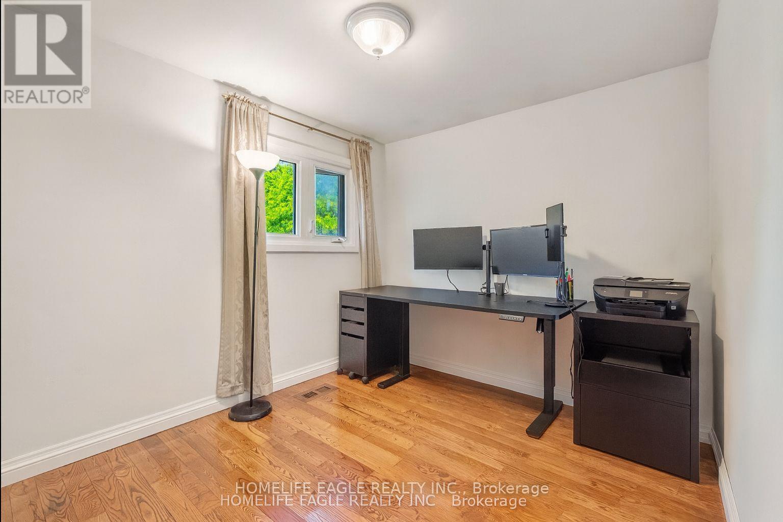 30 Moffat Crescent, Aurora, Ontario  L4G 4Z8 - Photo 14 - N12443375