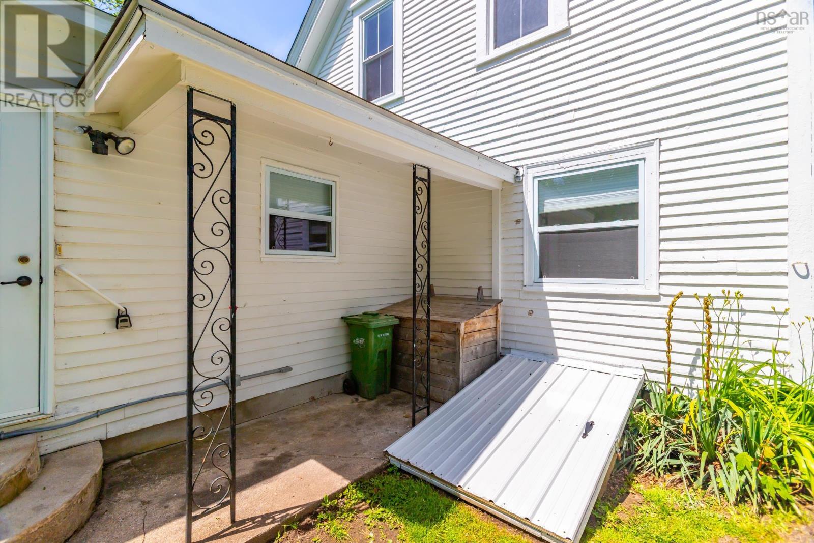 83 Victoria Street, Annapolis Royal, Nova Scotia  B0S 1A0 - Photo 12 - 202515929