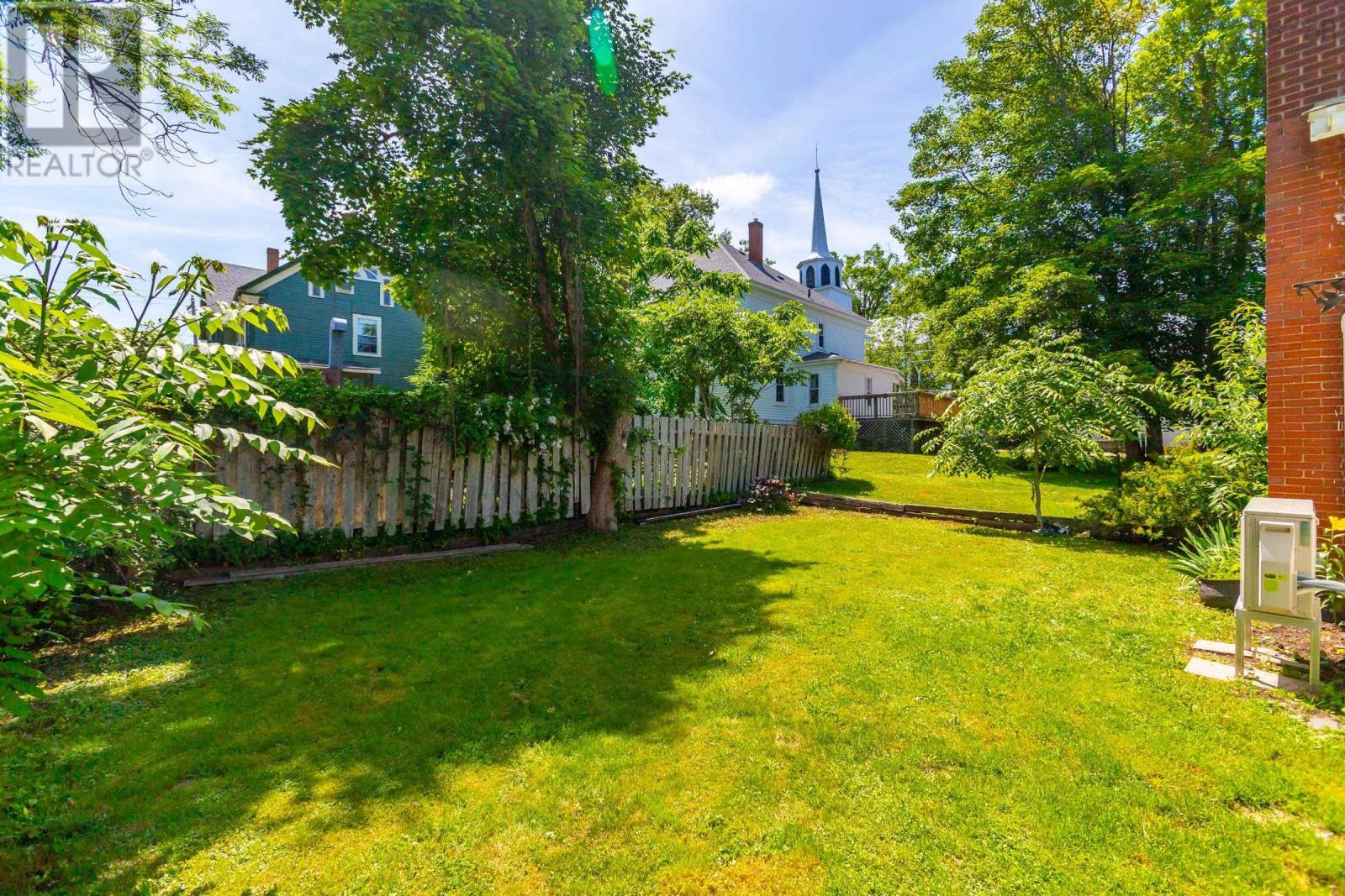 83 Victoria Street, Annapolis Royal, Nova Scotia  B0S 1A0 - Photo 8 - 202515929