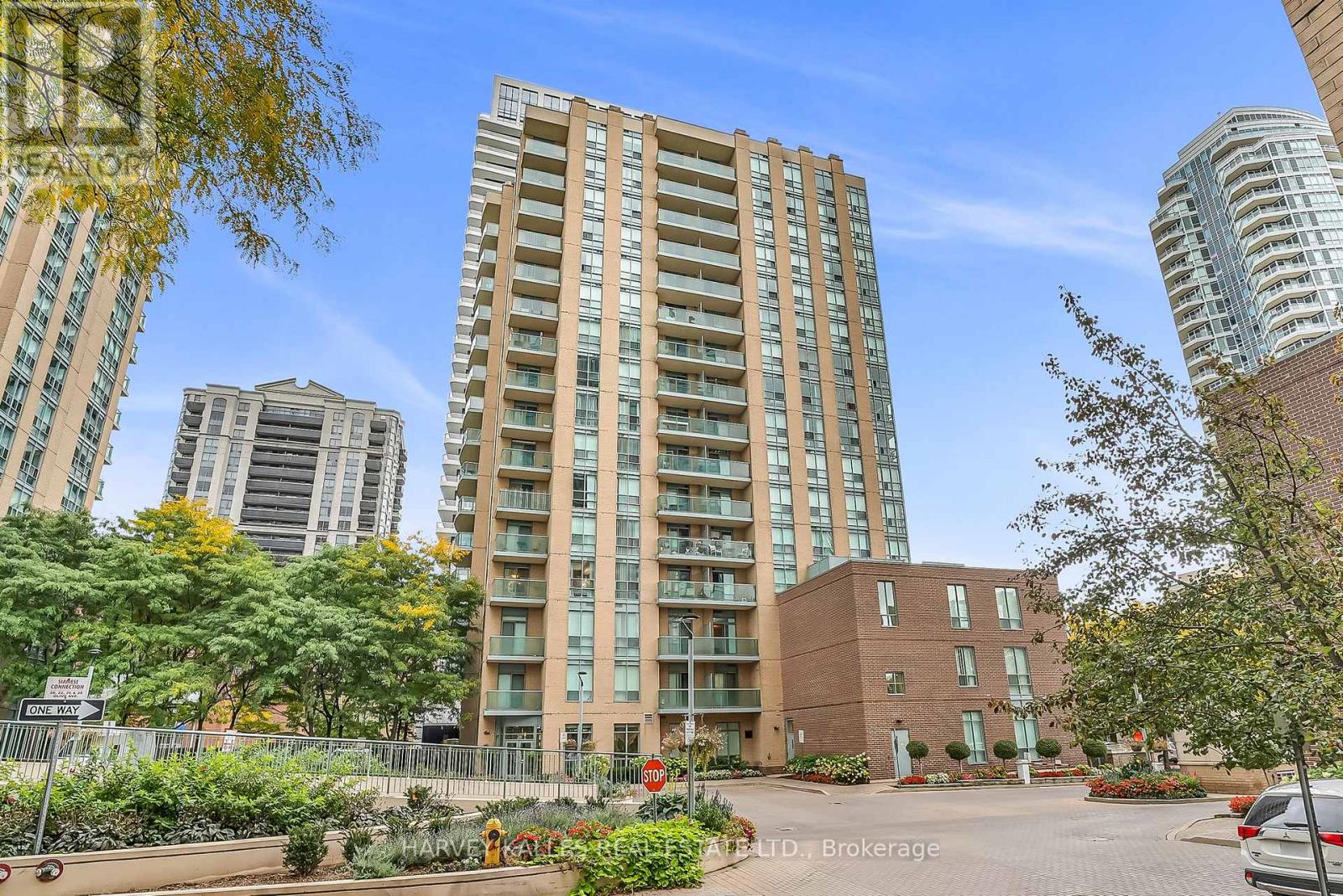 202 - 28 OLIVE AVENUE, Toronto, Ontario