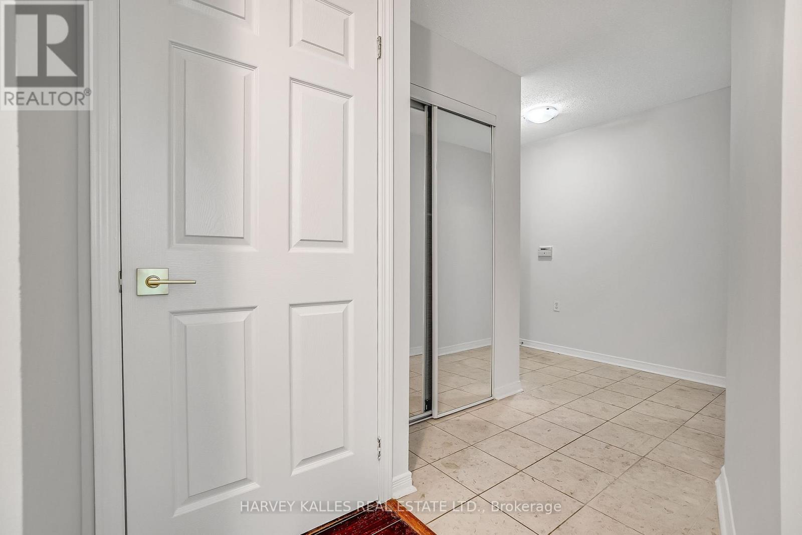 202 - 28 Olive Avenue, Toronto, Ontario  M2N 4N5 - Photo 13 - C12454937