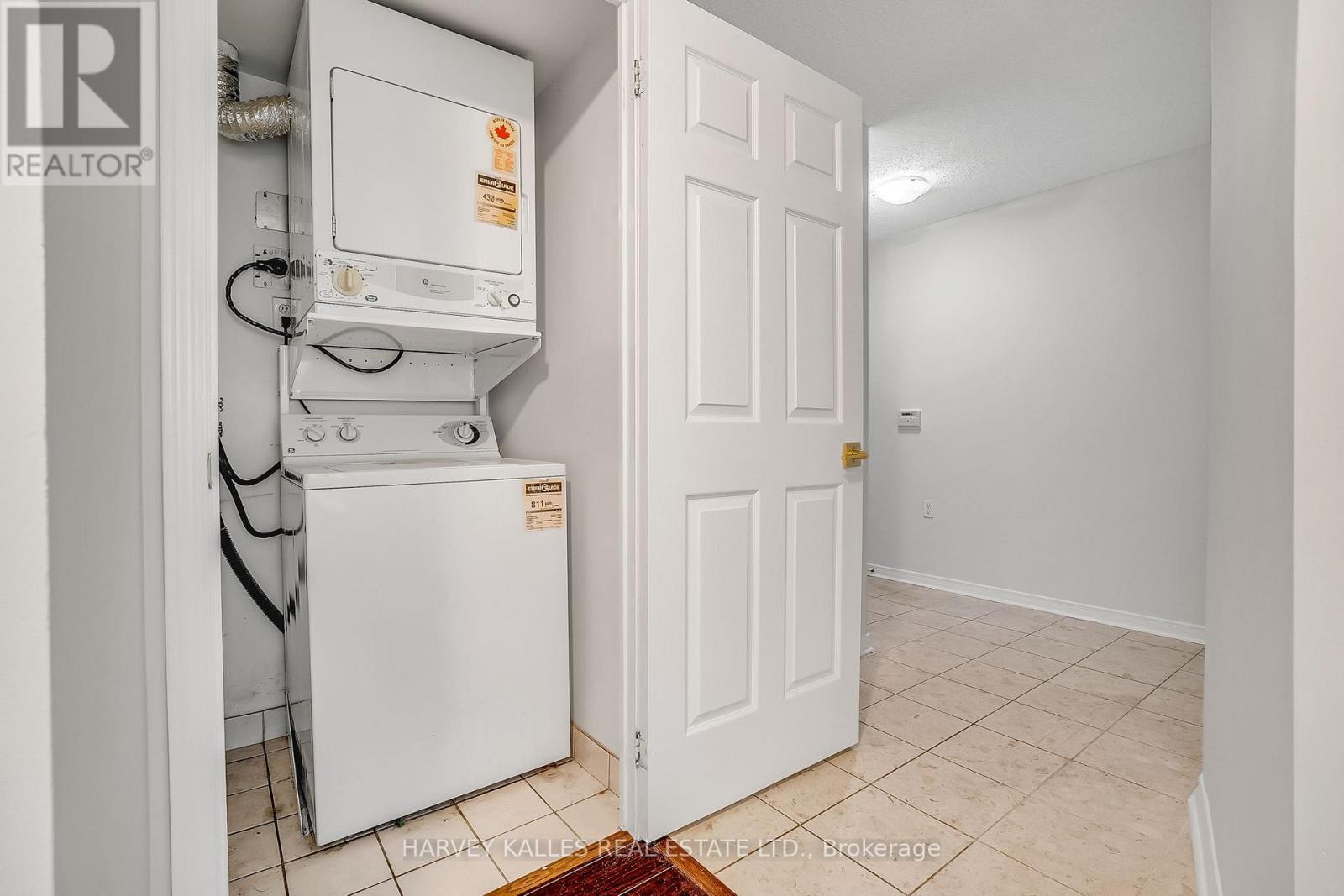 202 - 28 Olive Avenue, Toronto, Ontario  M2N 4N5 - Photo 14 - C12454937
