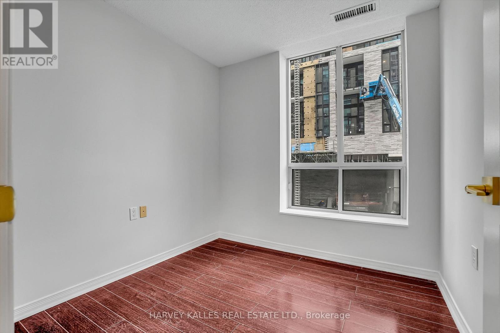 202 - 28 Olive Avenue, Toronto, Ontario  M2N 4N5 - Photo 32 - C12454937