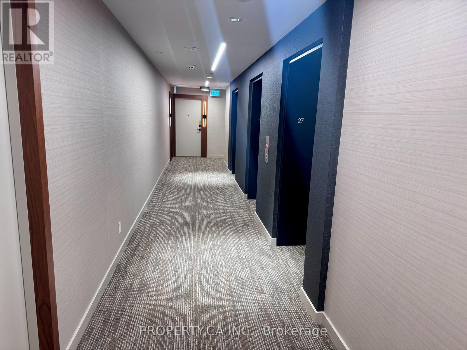 2704 - 327 King Street W, Toronto, Ontario  M5V 1J5 - Photo 8 - C12454940