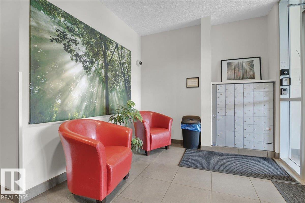 #102 9316 82 Av Nw, Edmonton, Alberta  T6C 0Z6 - Photo 5 - E4454175