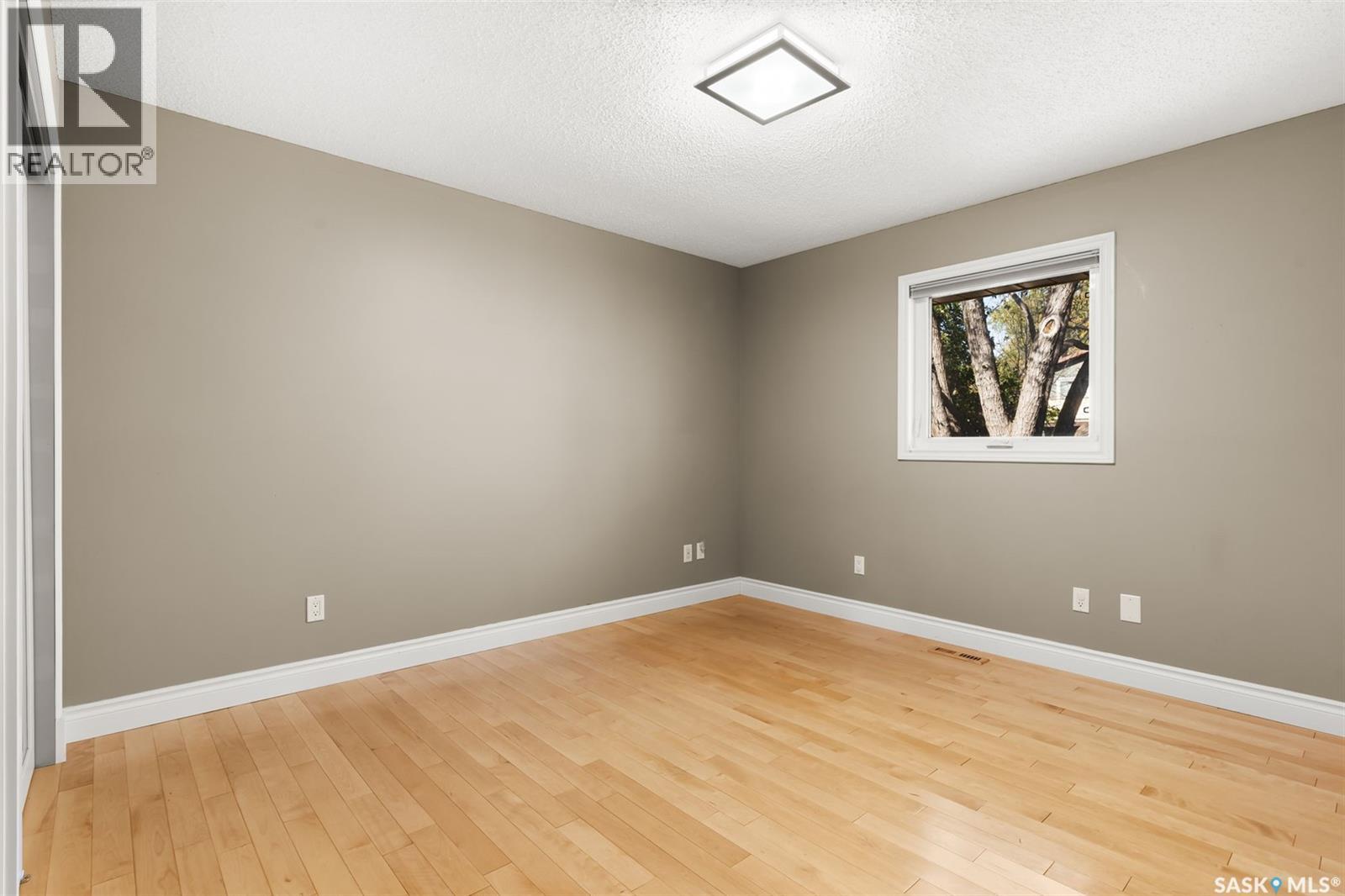 2206 Assiniboine Avenue E, Regina, Saskatchewan  S4V 2E8 - Photo 18 - SK020333