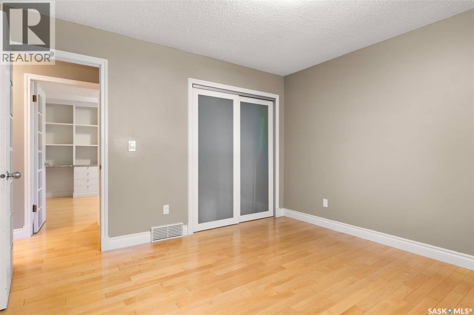 2206 Assiniboine Avenue E, Regina, Saskatchewan  S4V 2E8 - Photo 19 - SK020333